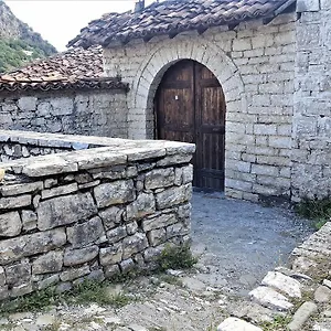 Maison d'hôtes Dhimitri's, Berat
